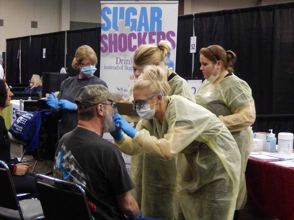 photo of dental clinic at homeless connect